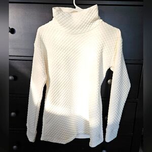 New Balance Women's quilted mock neck tunic sweatshirt